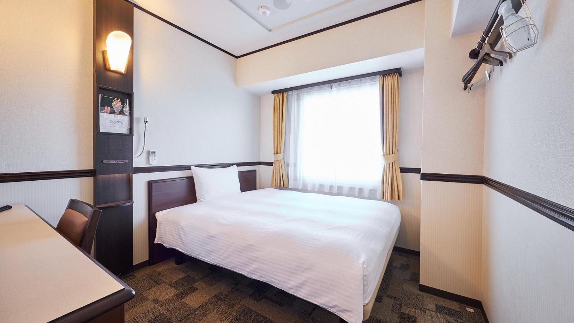 Toyoko Inn Tokyo Eki Yaesu Kita Guchi Exterior foto